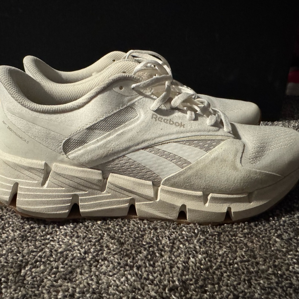 Reebok Cream Athletic Shoes